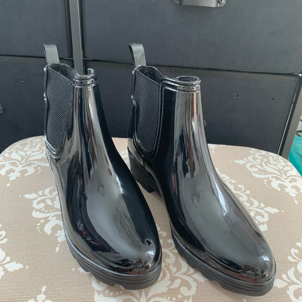 Seven7 Ankle Rainboots